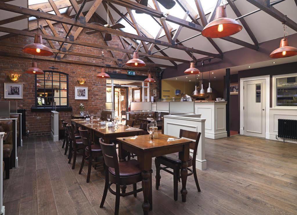 The Royal Oak, Kelsall ภายนอก รูปภาพ